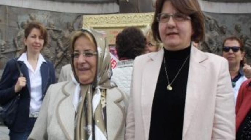 T&uuml;rk Anneler Derneği Kayseri Şube Başkanı Fikriye Merdan: