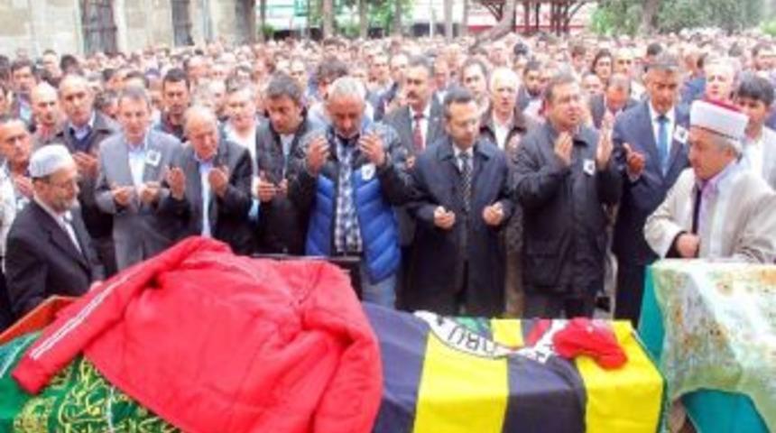 Samsun'da İşadamı Toprağa Verildi