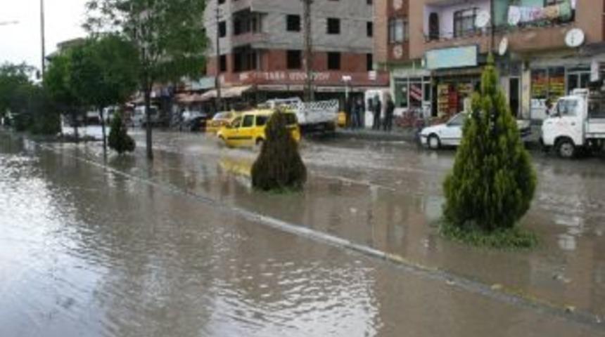 Iğdır&rsquo;da Dolu Yağışı