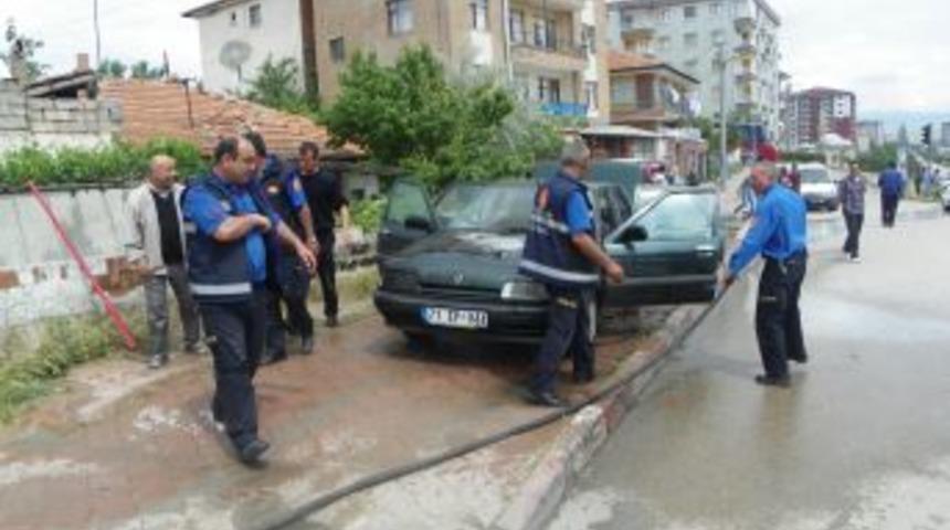 Kırıkkale'de Ara&ccedil; Yangını