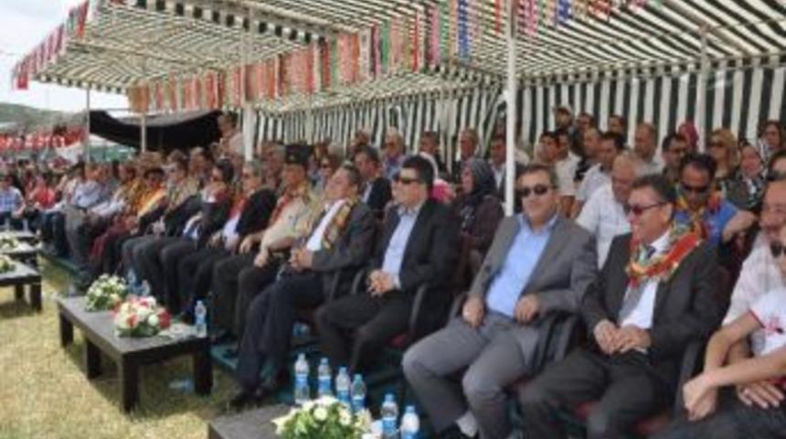 Y&ouml;r&uuml;k Ve T&uuml;rkmenler Balıkesir'de Buluştu