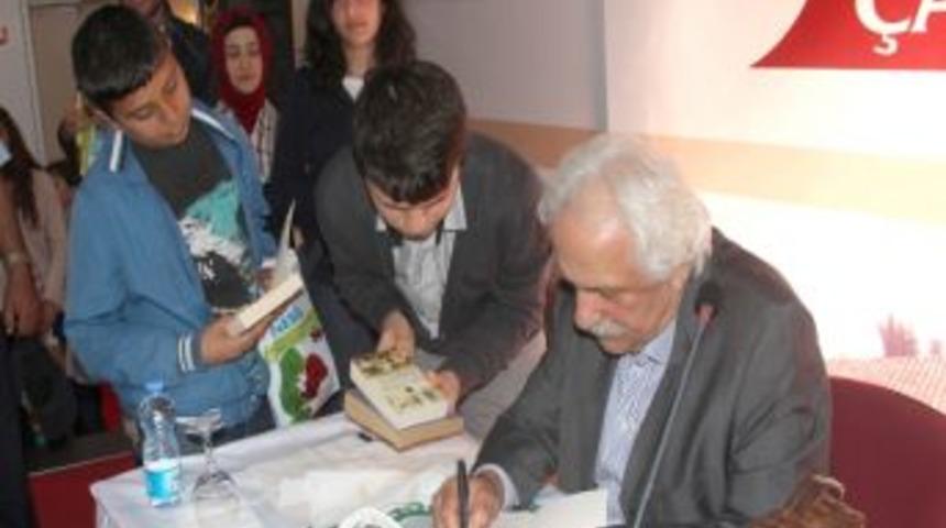 Tarih&ccedil;i Yazar Bahadıroğlu, &Ccedil;arşamba'da