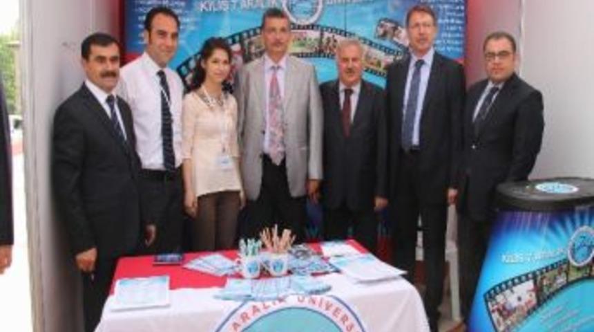 7 Aralık &Uuml;niversitesi Şanlıurfa Mesleki Rehberlik G&uuml;nlerine Katıldı