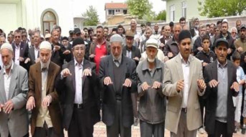 Kulu&rsquo;nun Fevziye K&ouml;y&uuml;nde Yağmur Duası