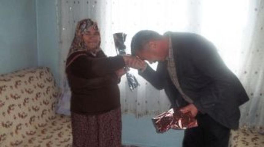 Başkan Suna&rsquo;dan Annelere Ziyaret