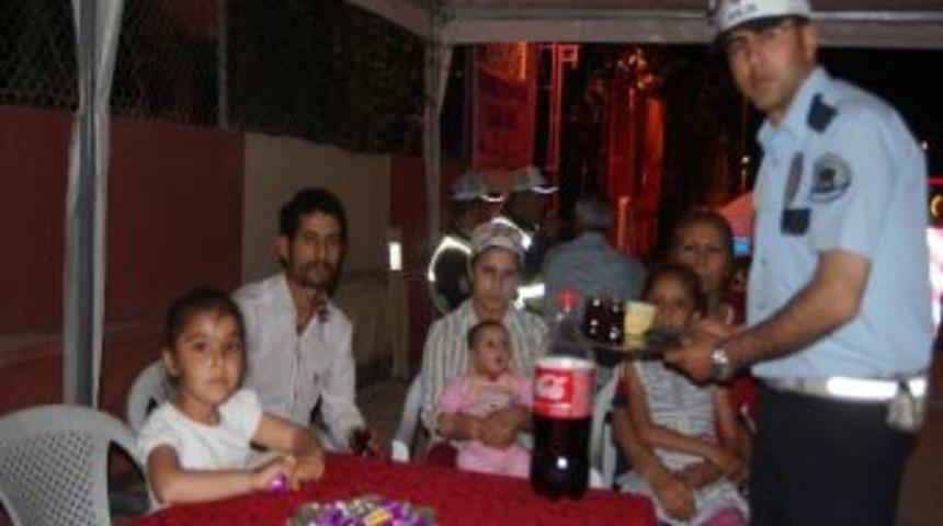 Nurdağı B&ouml;lge Trafik&rsquo;ten S&uuml;r&uuml;c&uuml;lere Dinlenme Molası