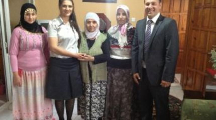 Didim&rsquo;de Ak Parti Anneleri Unutmadı