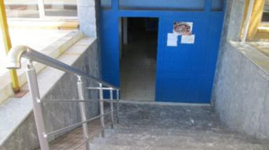 Demirci Eğitim Fak&uuml;ltesi'nde Engeller Rahat Aşılacak