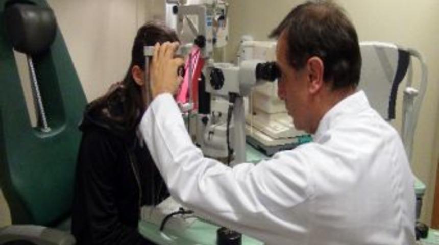 (&ouml;zel Haber) Bilin&ccedil;siz Kullanılan Kortizonlu Damlalar G&ouml;ze Zarar Verebilir