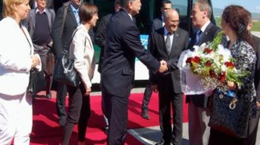 Milletvekili Kavuncu, Macaristan Ulusal Meclis Başkanı&rsquo;nı Ziyaret Etti