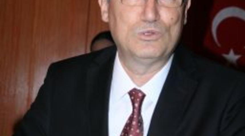 Türkiye'de 100 Bin Kişiye 237 Hemşire Düşüyor