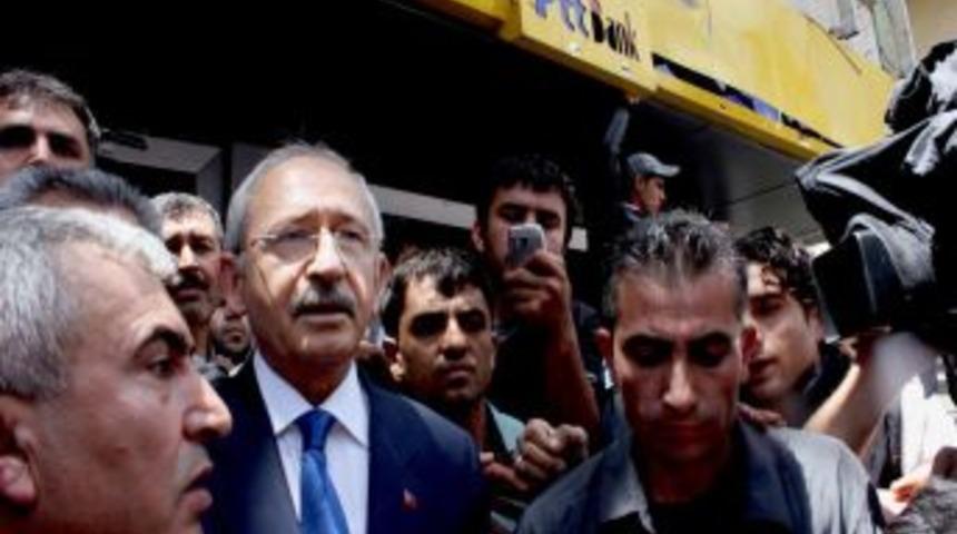 Kılıçdaroğlu, Reyhanlı'da Incelemelerde Bulundu