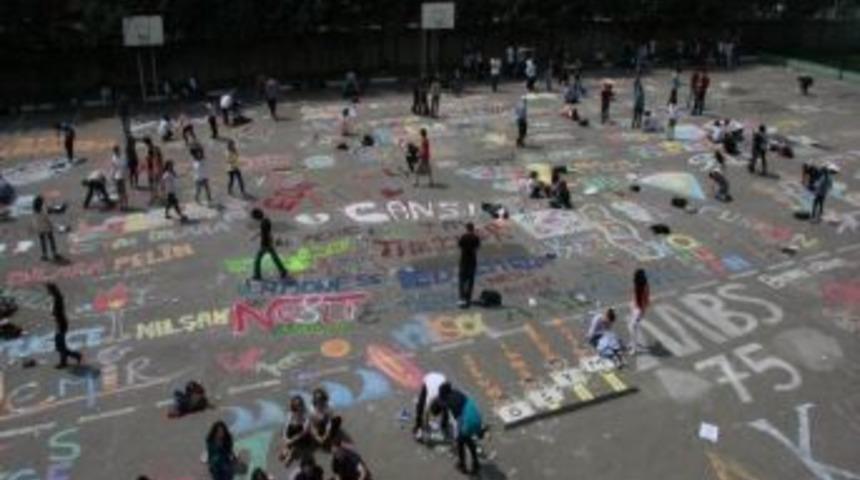 M&uuml;svedde Kağıdı Gibi Okul Bah&ccedil;esi