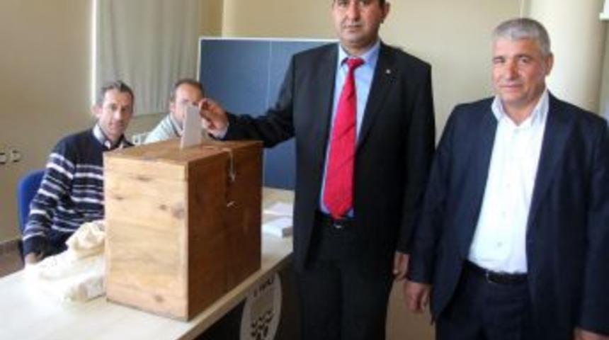 Boğazlıyan Ticaret Borsası'nda, Harun Halıcı Başkan Se&ccedil;ildi