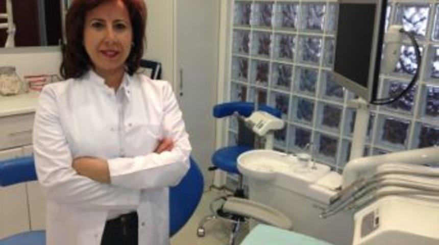 Sık Sık Atıştırmak Diş &Ccedil;&uuml;r&uuml;t&uuml;yor