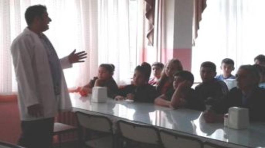 &Ouml;ğrencilere Beslenme Eğitimi