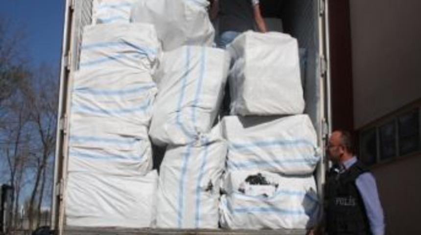 Ağrı'da Ka&ccedil;ak Sigara Operasyonu