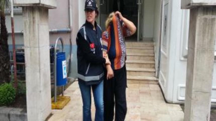 12 Liralık &Ccedil;antayı &Ccedil;alarken Yakalandı