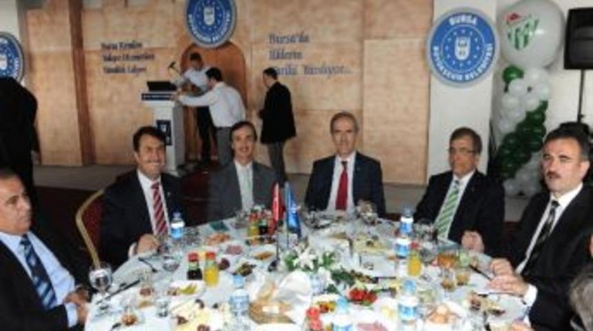 Bursa'nın Rantı Bursa'ya Kaldı, B&uuml;y&uuml;kşehir İlklerin Tarihini Yazdı