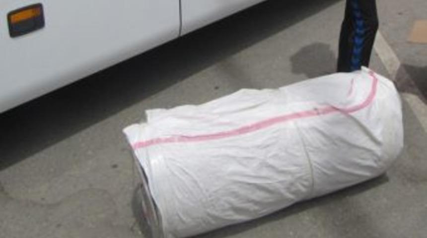 Bolu’da 2 Bin 990 Paket Kaçak Sigara Yakalandı