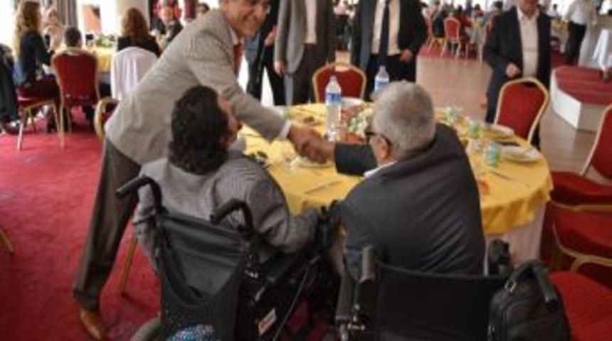 Ak Parti&rsquo;den Engelliler Haftası Kutlaması