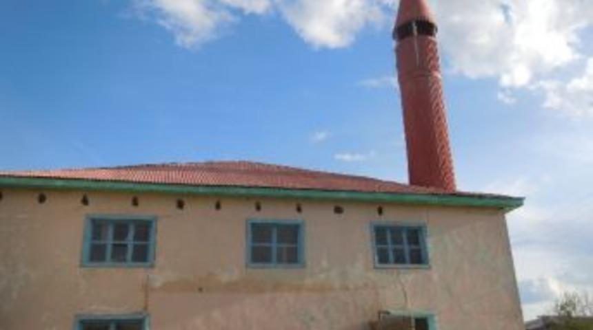 Duman K&ouml;y&uuml;ne Yeni Camii