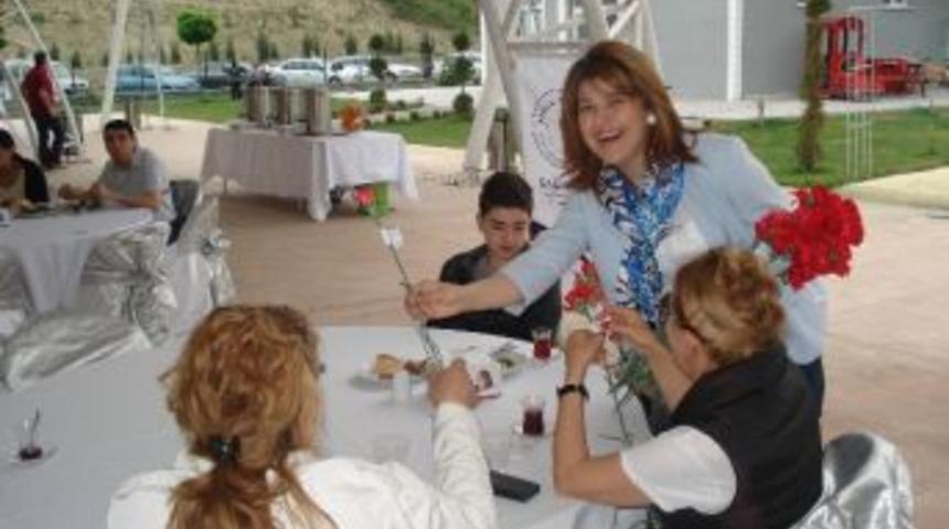 Devrekli Hemşireler Kahvaltıda Buluştu