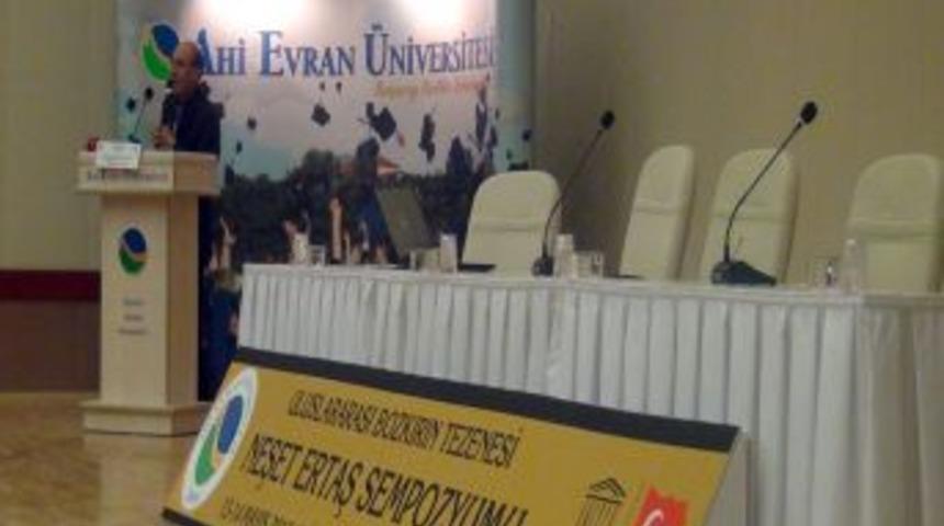 Uluslararası Bozkırın Tezenesi Neşet Ertaş Sempozyumu Başladı