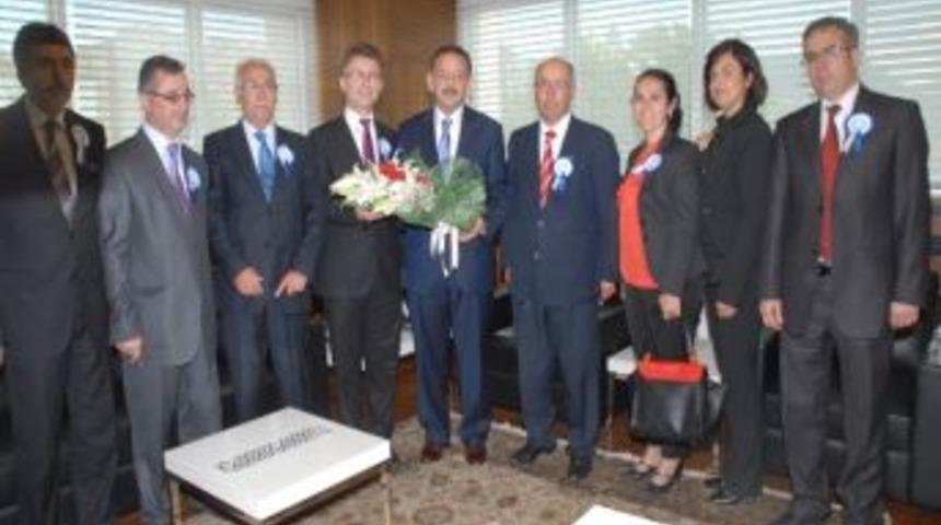 Sgk'dan &Ouml;zhaseki'ye Ziyaret