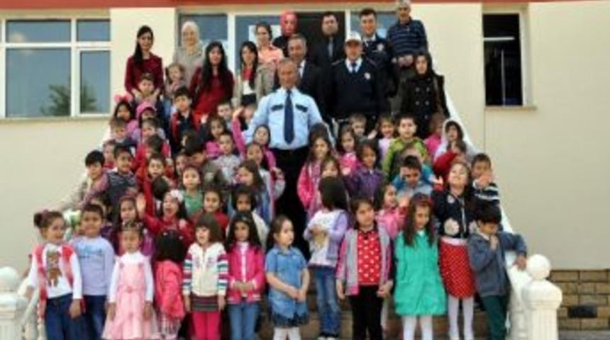 Minik &Ouml;ğrencilere Trafik Eğitimi Verildi