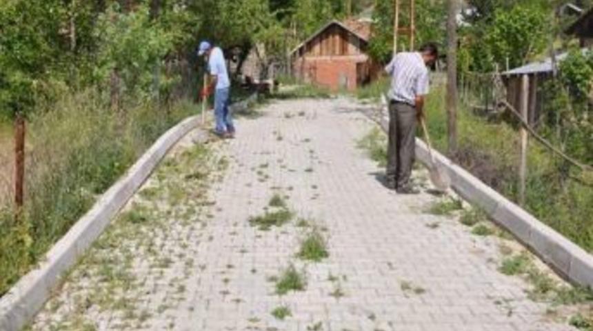 Eskipazar&rsquo;da &Ccedil;evre Temizliği