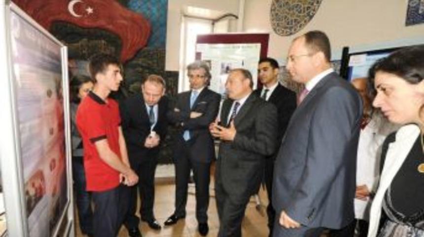 Sosyal Bilimler Lisesi Bilim, K&uuml;lt&uuml;r Ve Sanat Fuarı, A&ccedil;ıldı