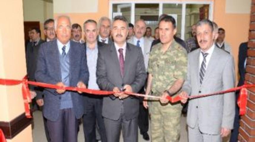 Dulkadiroğlu Anadolu Lisesi’nden Bilim Fuarı