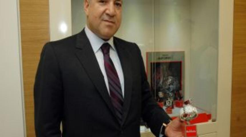 T&uuml;rkiye&rsquo;de L&uuml;ks Saat Ve Kaleme Ilgi Artıyor