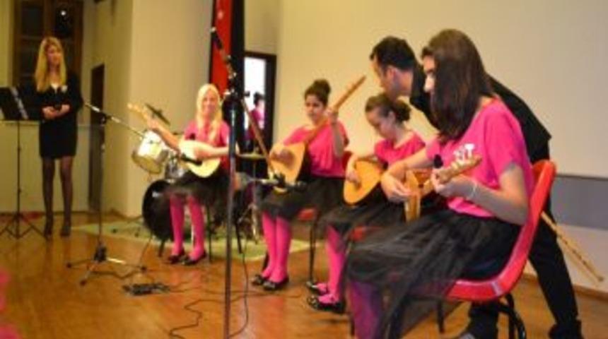 Engellilerden M&uuml;zik Ziyafeti