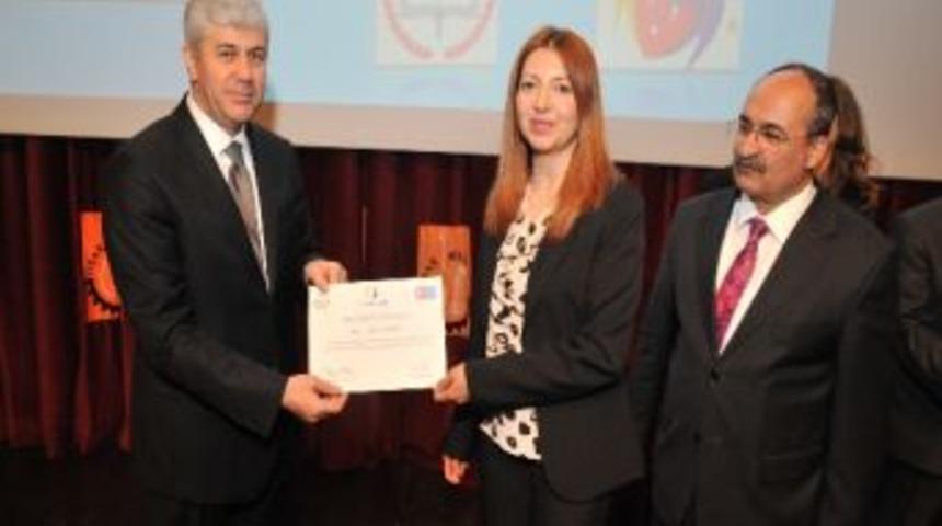 E Twinning Proje Yarışmasında Dereceye Giren Okullara &Ouml;d&uuml;lleri Verildi