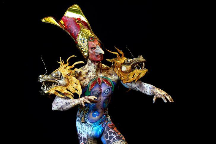 İnsan bedeninden sanat eseri yarattılar  G1