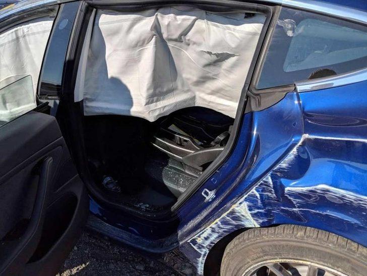 Çılgın iş adamı Elon Musk'ın göz bebeği saniyeler içinde bu hale geldi! G4