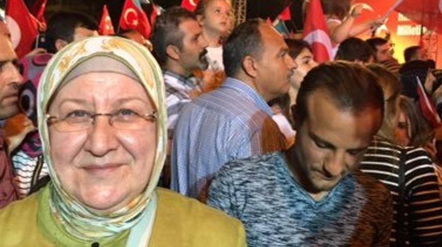 AK Parti Genel Başkan Yardımcısı Hayati Yazıcı'nın eşi Selma Yazıcı'dan gündem yaratacak 'bedelli' tweet'leri