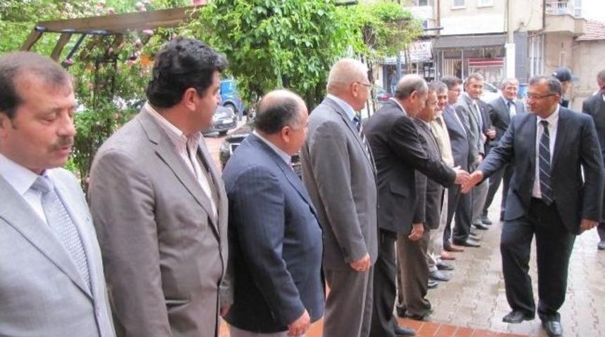 K&uuml;tahya Valisi &Ccedil;ift&ccedil;i Hisarcık İl&ccedil;esine Veda Etti