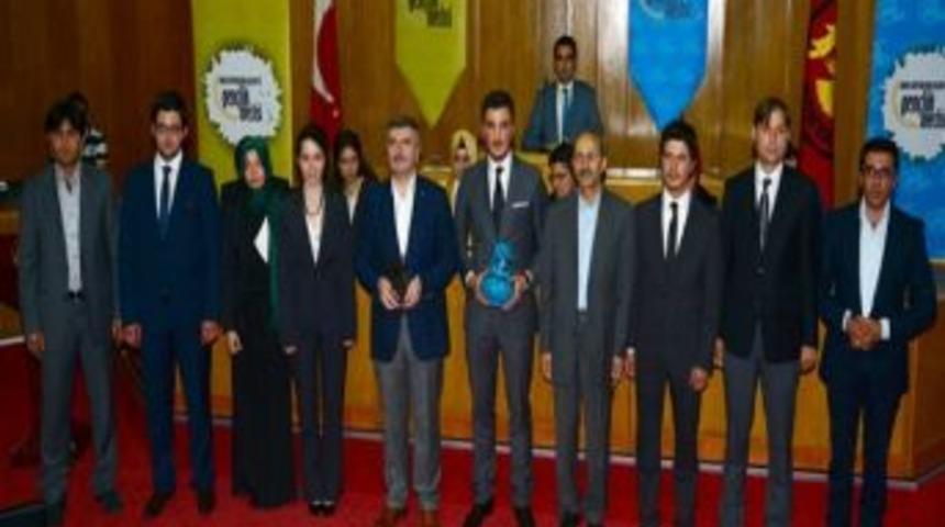 B&uuml;y&uuml;kşehir Belediyesi Gen&ccedil;lik Meclisi&rsquo;nin Genel Kurulu Yapıldı