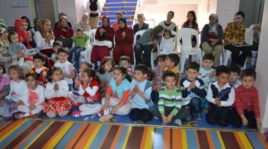 Okul &Ouml;ncesi Şenliklerde Minikler G&ouml;n&uuml;llerince Eğlendi