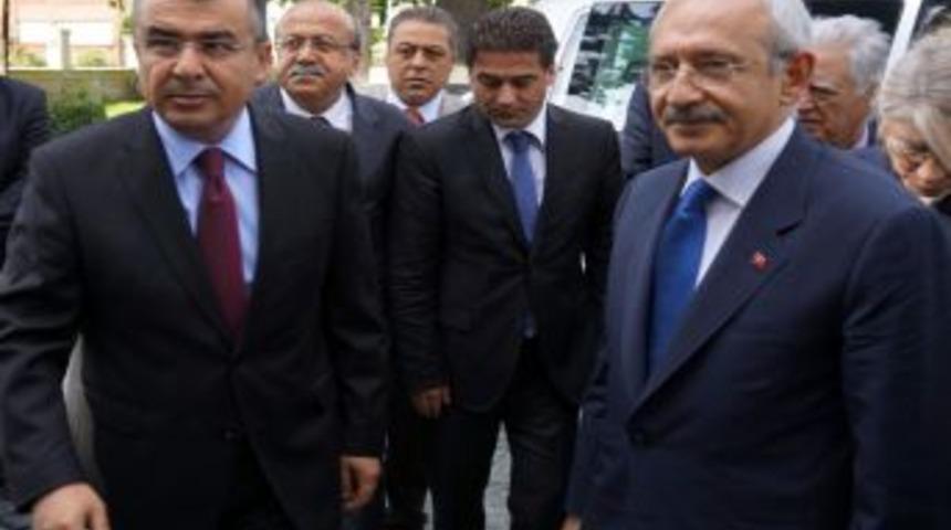 Vali Lekesiz: Hastane Ziyaretlerine Basının Alınmaması Bakanların Takdiri