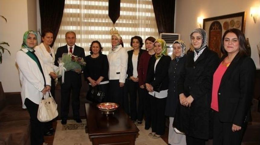 Sgk Ve Hemşirelerden Vali B&uuml;y&uuml;k&rsquo;e Ziyaret