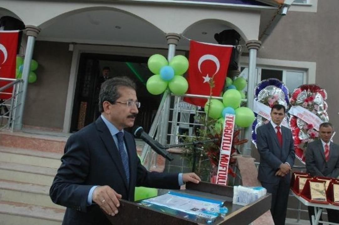Selendi'de M&uuml;ft&uuml;l&uuml;k K&uuml;lt&uuml;r Sitesi T&ouml;renle Hizmete A&ccedil;ıldı