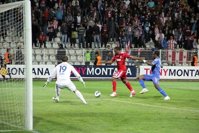 Sivasspor: 0 - Kardemir Karabükspor: 0