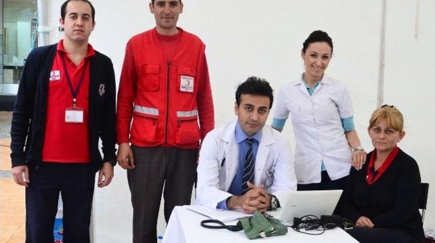 Kızılay, Çeşme’de 256 Ünite Kan Bağışı Aldı