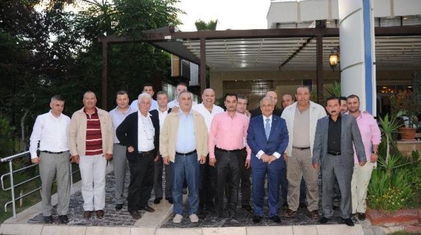 Kocamaz, Mersin&rsquo;de İşadamları Ve Romanlarla Biraraya Geldi