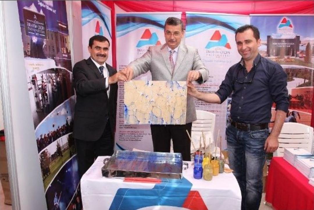 İbrahim &Ccedil;e&ccedil;en &Uuml;niversitesi &lsquo;&uuml;niversite Tanıtım Fuarı&rsquo;na Katıldı