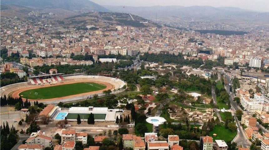 Balıkesir Atat&uuml;rk Stadı Işıklandırılıyor